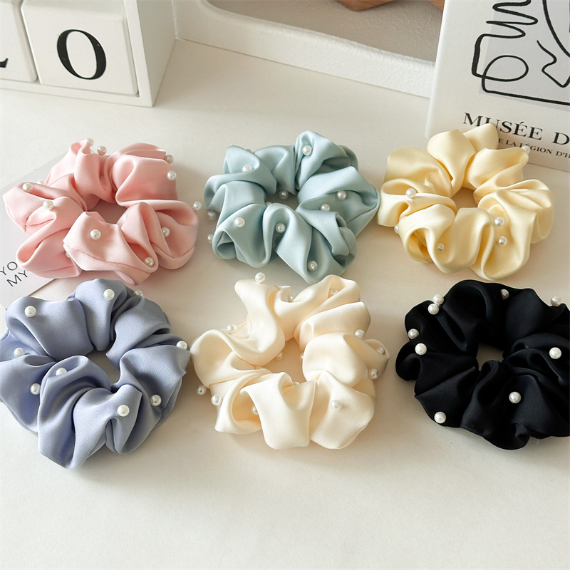 Pearl Luxe Scrunchies
