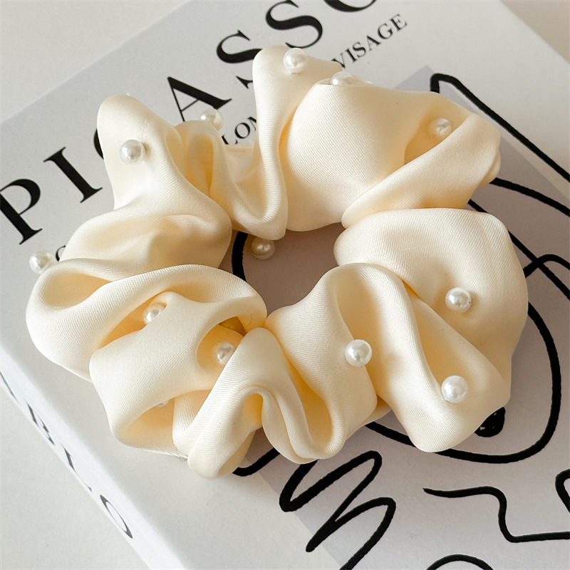 Pearl Luxe Scrunchies