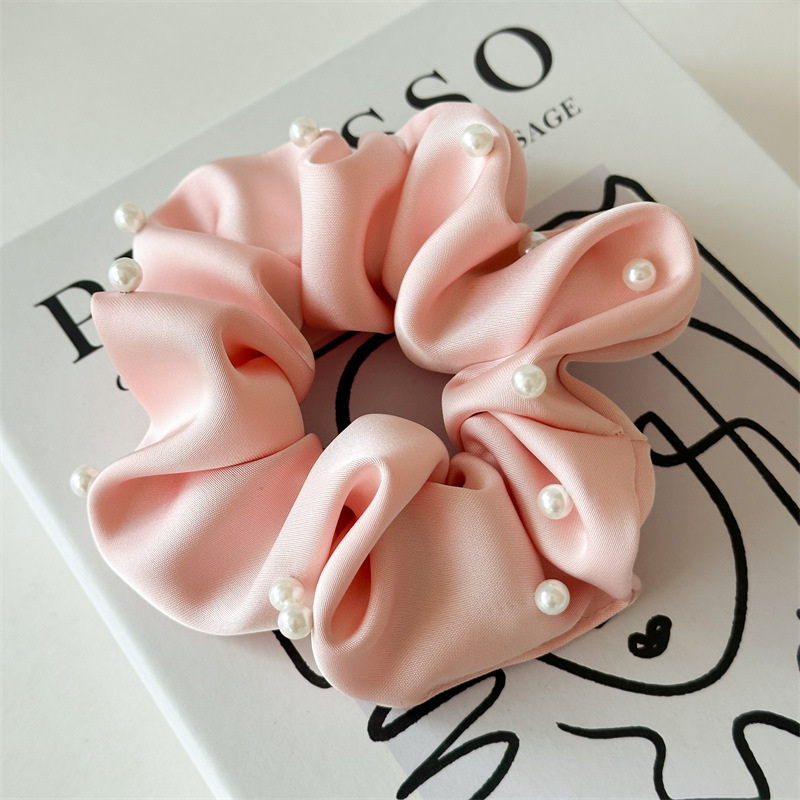 Pearl Luxe Scrunchies