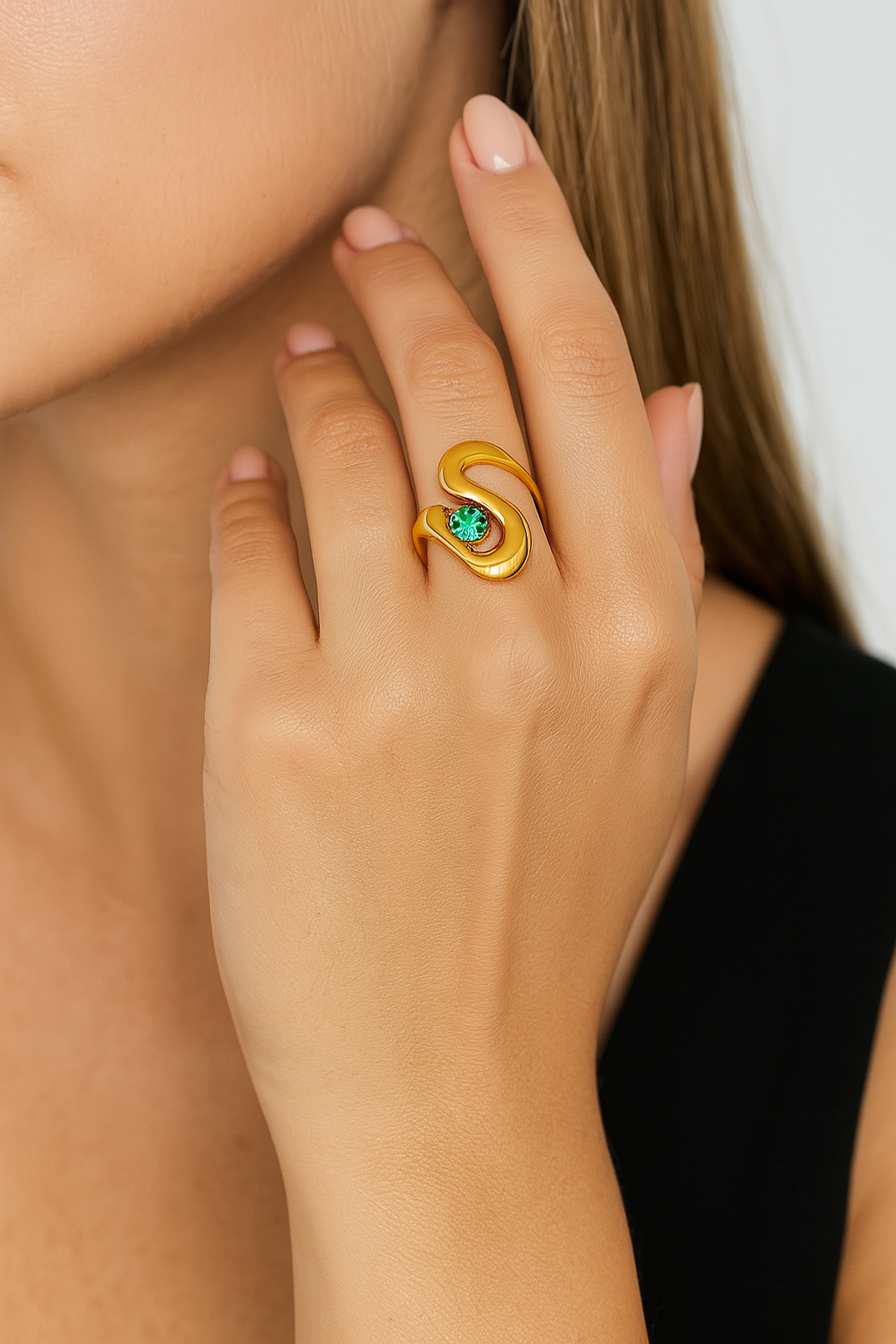 Emerald Wave Ring – Adjustable